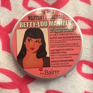 Betty-Lou manizer